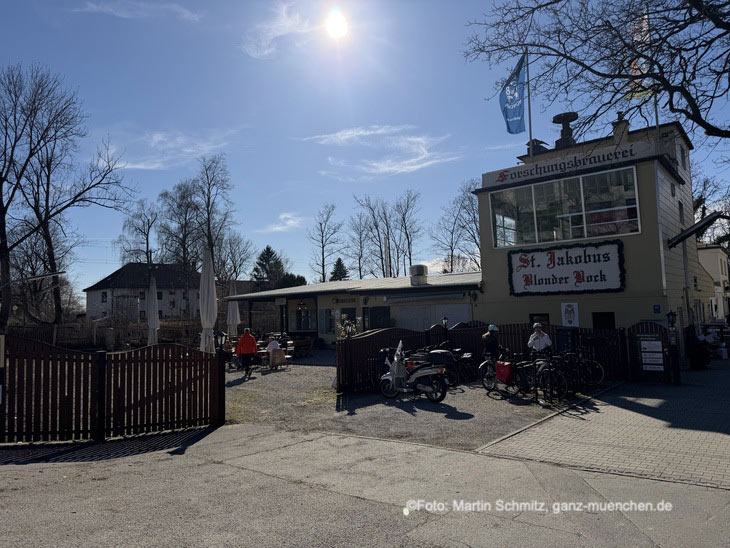 Br&auml;ust&uuml;berl der Forschungsbrauerei er&ouml;ffnete im M&auml;rz 2026 mit neuem Wirt nach l&auml;ngerem Umbau (&copy;Foto: Martin Schmitz) 